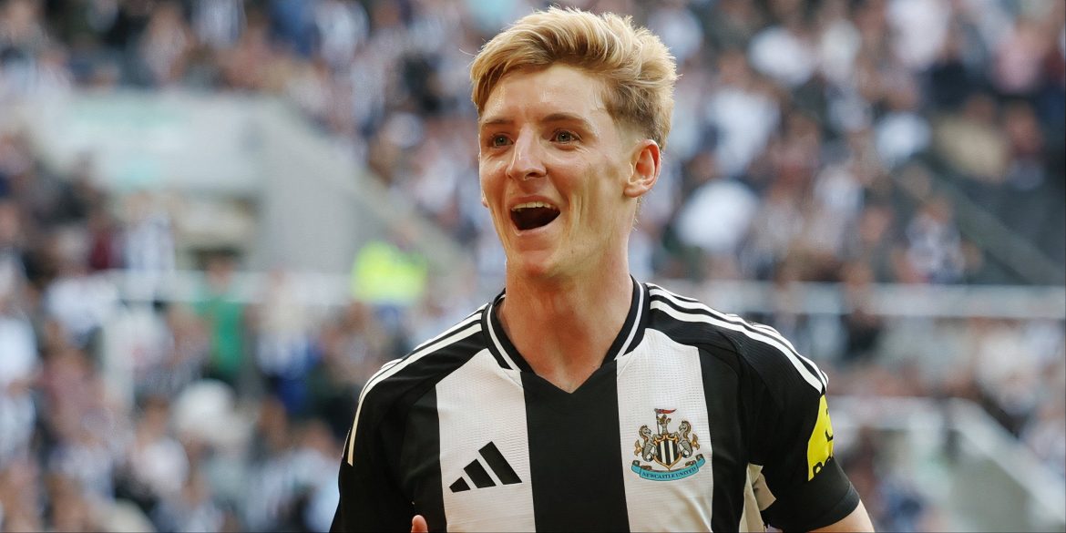 Anthony Gordon signs six-year Newcastle contract over double his £3m salary